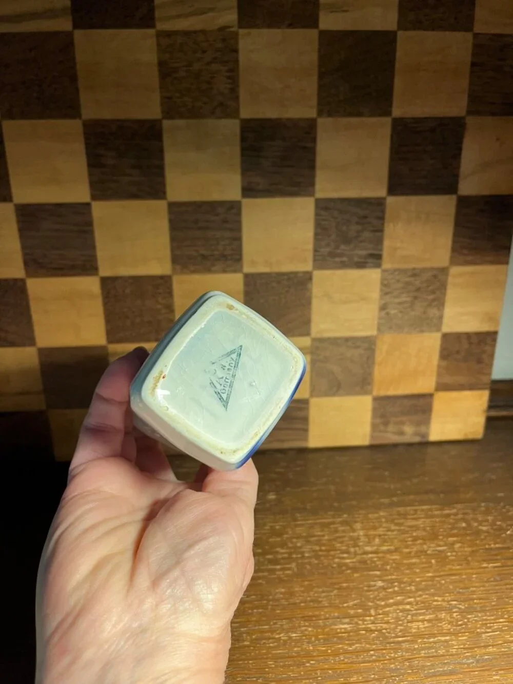 Blue and White Delft Ginger Canister A547